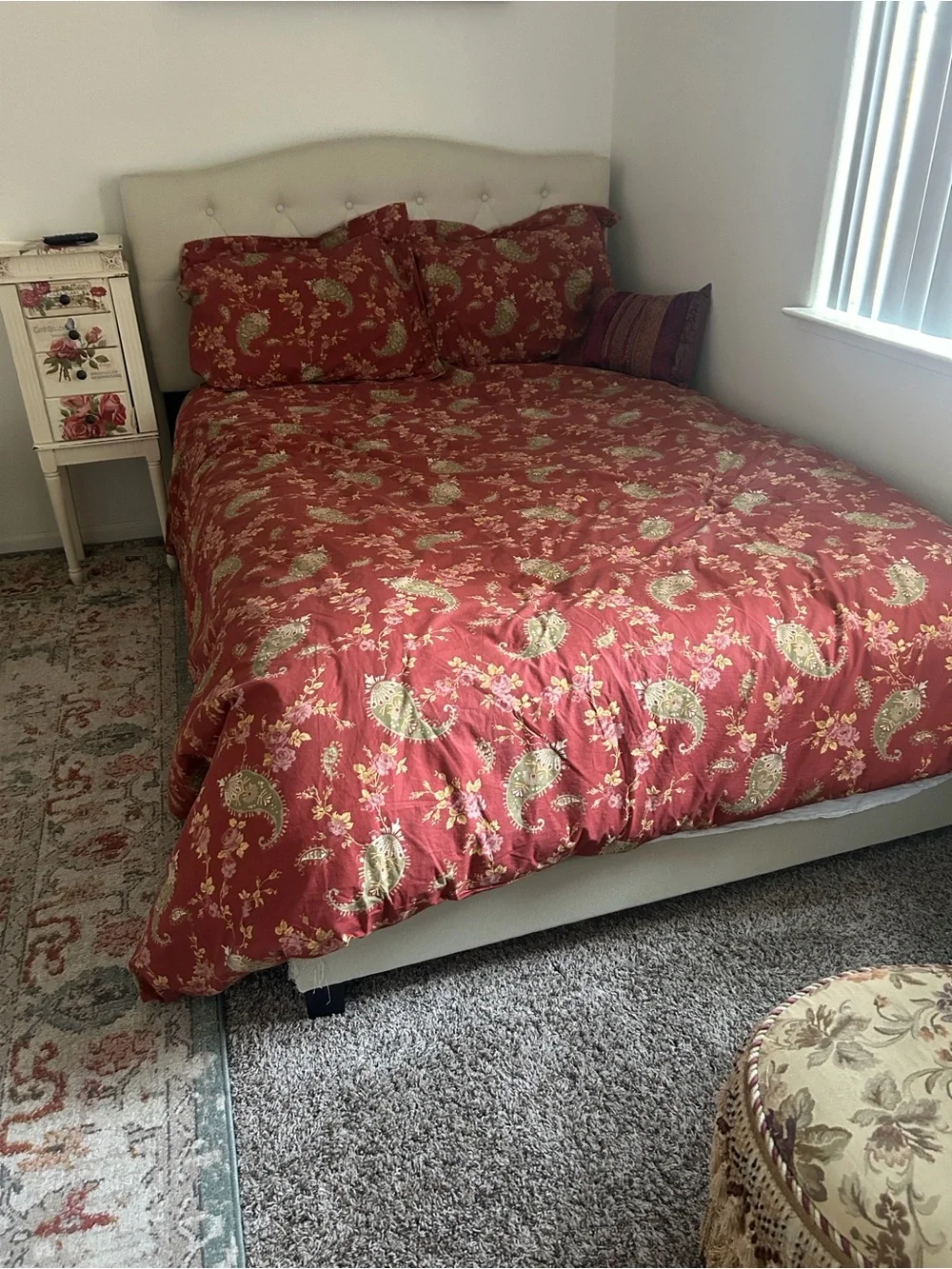 Pottery Barn Paisley Floral Duvet Cover in Rust and Green